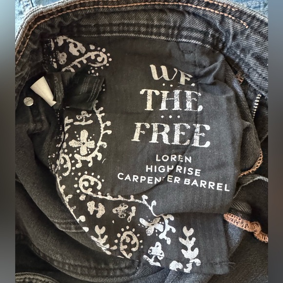 We The Free Loren High Rise Carpenter Barrel faded black jeans Free People - Picture 5 of 5